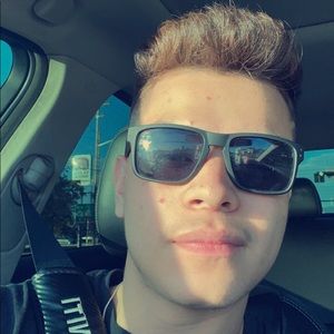 Meet your Posher, Eder